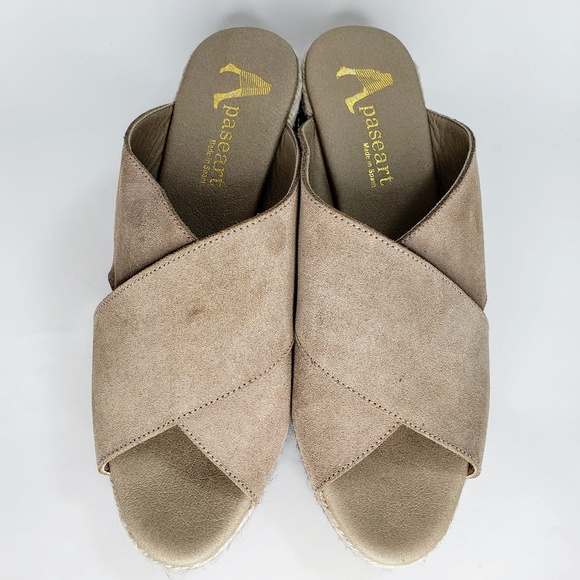 NWOB Paseart Cross Strap Wedge Shoes - 8 - Picture 6 of 7